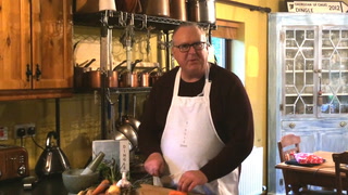 Chef With MS Provides Meal-Prep Tips
