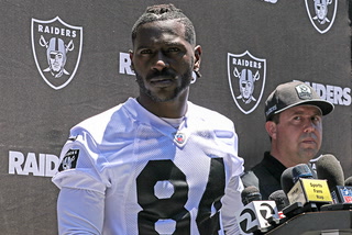 Vegas Nation Mailbag: Antonio Brown Goes After Mike Mayock, MNF preview