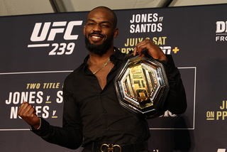 Jones says he was confident he secured a win over Santos at UFC 239 – Video