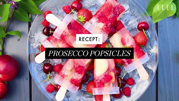 Prosecco popsicles med röda bär  – så gör du isglass med mouserande vin