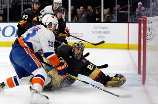 Marc-Andre Fleury notches 60th shutout in 1-0 win over Islanders
