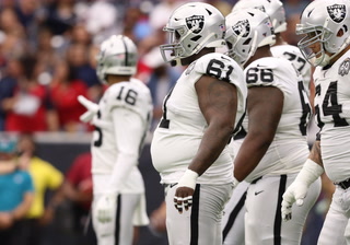 Raiders’ Centers Rodney Hudson and Andre James Questionable for Sunday – VIDEO
