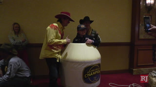 NFR hosts Golden Circle of Champions for kids fighting life-threatening illnesses – Video