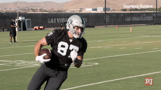 Raiders TE Foster Moreau feels great after knee surgery – Video