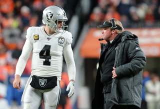 Gruden says Carr is “a heck of a player” – VIDEO