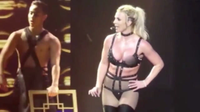 Britney Spears Nip Slip