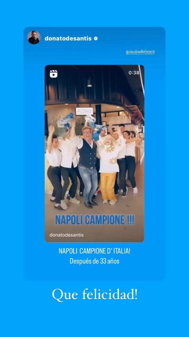 Claudia Villafañe y Donato de Santis festejan el campeonato de Napoli, con el recuerdo de Maradona