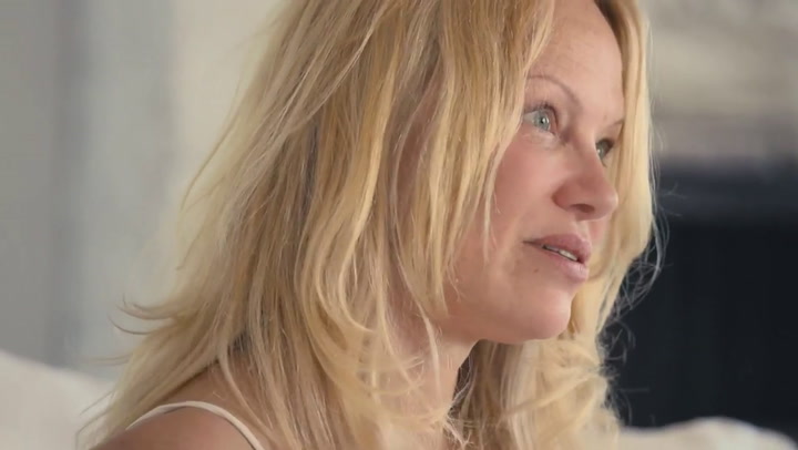 El documental de Netflix sobre Pamela Anderson se basa en sus diarios
