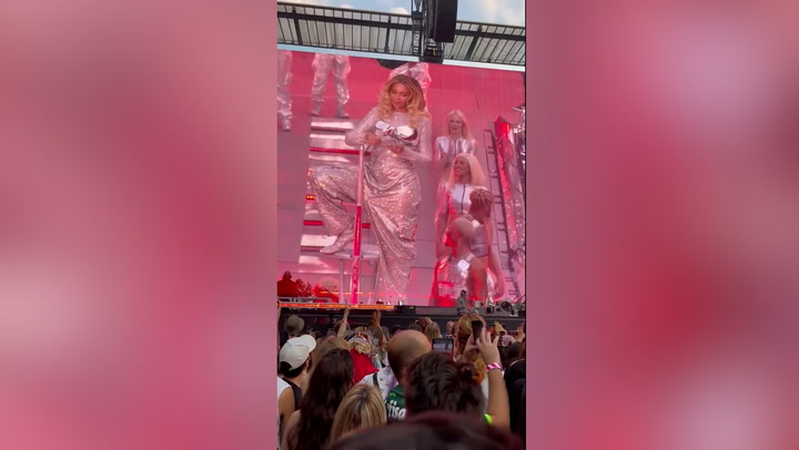 Beyoncé stops concert to reveal gender of a fan's unborn baby during Renaissance tour