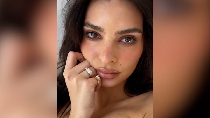 Emily Ratajkowski appears to celebrate divorce with new rings