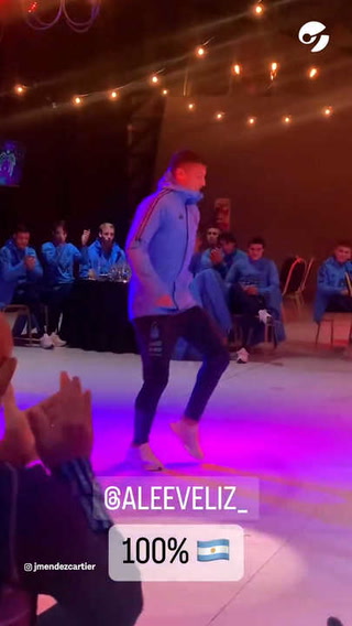 Selección Sub20: Alejo Véliz y un show de malambo en el festejo del pase a octavos