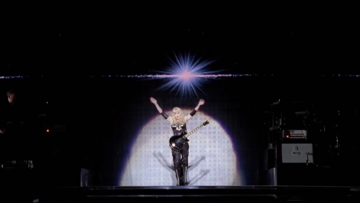 Madonna - Like a virgin - Live