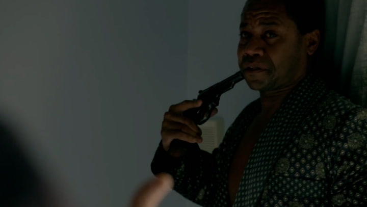 Moment OJ Simpson holds gun to head in Kim Kardashian's bedroom in TV show