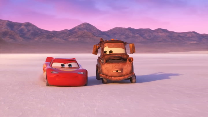 Este es el tráiler de “Cars on the Road” de Disney y Pixar