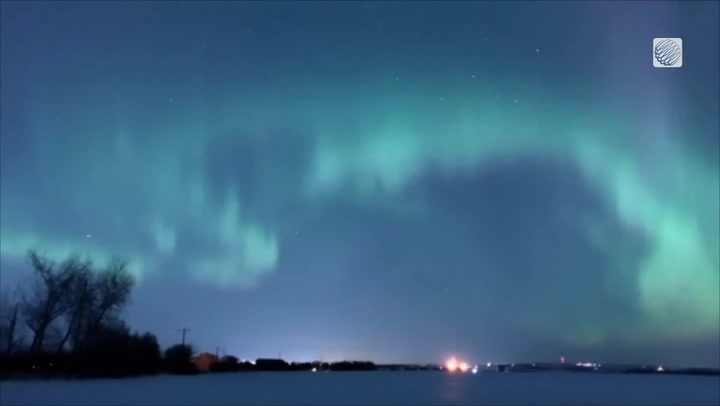 AMAZING DISPLAY OF NORTHERN LIGHTS REACH MILLIONS ACROSS CANADA