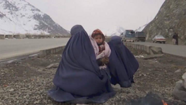 Taliban orders Afghan women to cover their faces in public