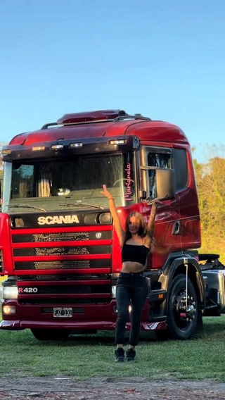 Marianela Gariboglio, la camionera que es furor en TikTok
