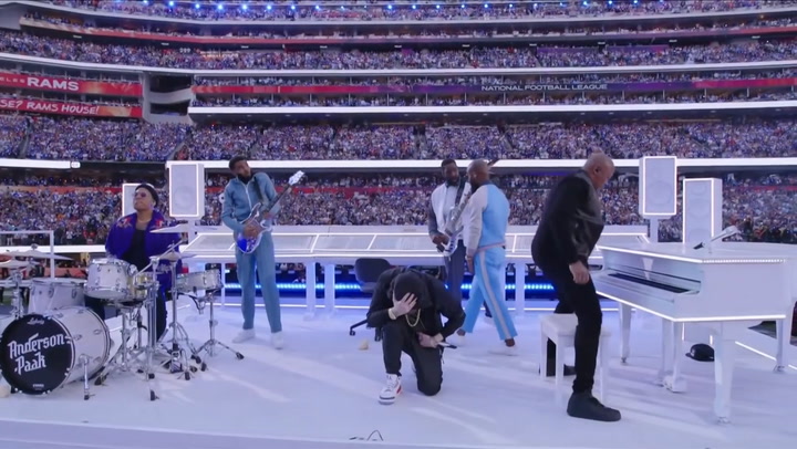 2022 super bowl halftime show was terrible