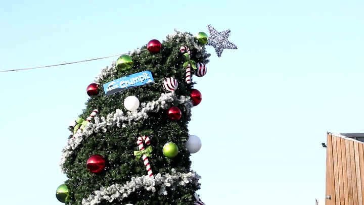 Shoppers baffled after 'Britain's wonkiest Christmas tree' appears in town centre