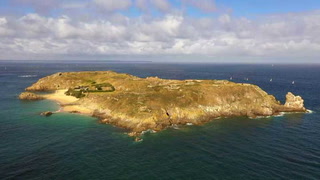 La isla "martirizada", Cézembre frente a Saint Maló, recibe turistas nuevamente