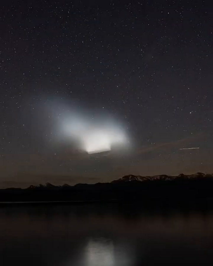 Un extraño fenómeno iluminó el cielo en Villa La Angostura y la NASA salió a explicarlo