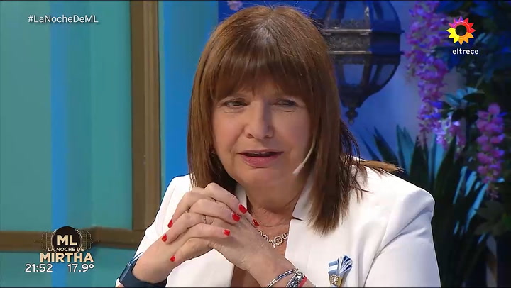 Patricia Bullrich confeso que es hincha de Independiente