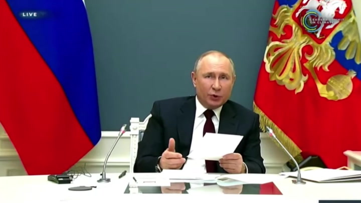 Putin says Russia 'genuinely interested' in climate crisis cooperation.mp4