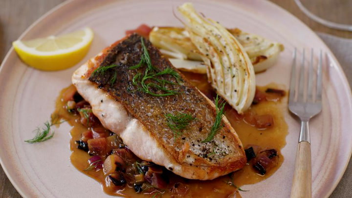 A Perfect Match: Pairing Roast Salmon with Chardonnay