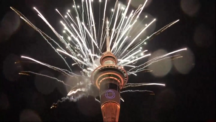 Auckland brings in 2024 with dazzling fireworks display