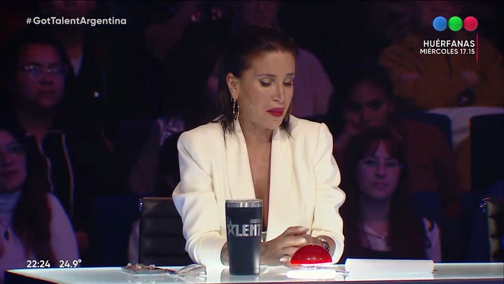 Canto un tema de Luis Spinetta, hizo llorar a Flor Pena y avanzo a las semifinales de Got Talent Argentina