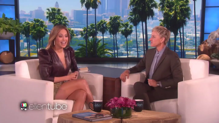 Jennifer Lopez cuenta cómo conoció a Alex Rodriguez - Fuente: YouTube
