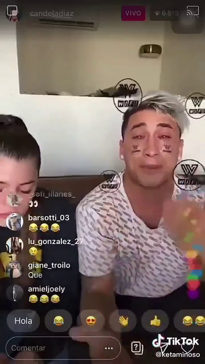 Yao Cabrera lloró en una discusión con su novia en vivo, con ella al lado - Fuente: Instagram