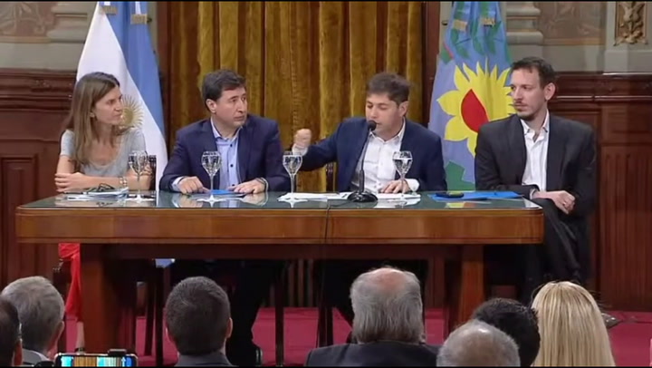 Axel Kicillof y Daniel Arroyo presentaron el Plan Nacional Integral 'Argentina Contra el Hambre'