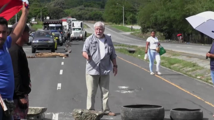 Motorist fatally shoots two climate protesters blocking Panama road