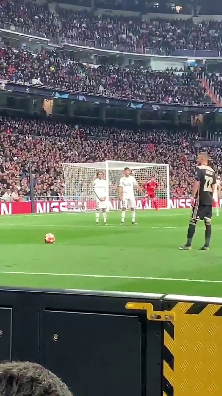 El cuarto gol del Ajax, visto desde un ángulo especial - Fuente: Twitter