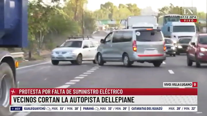 Caos de tránsito en los accesos. Un piquete en la Autopista Dellepiane también afecta a la Perito Moreno, la Riccheri y la Avenida General Paz