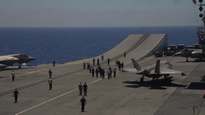 Aircraft carrier HMS Queen Elizabeth joins fight against Islamic State