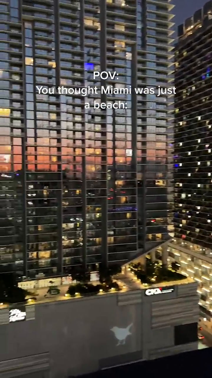 Un tiktoker comparte las espectaculares vistas de un rooftop en Miami
