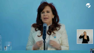 Cristina Kirchner, a Milei: "No hermano, no tenés superávit, mirá todo lo que debés"