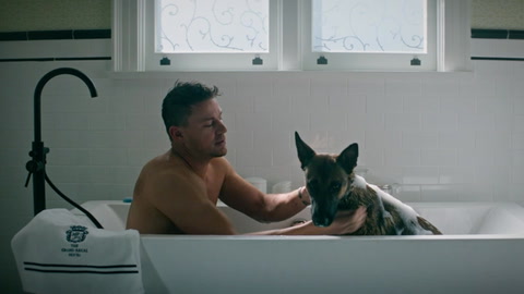 'Dog' Valentine's Day Trailer