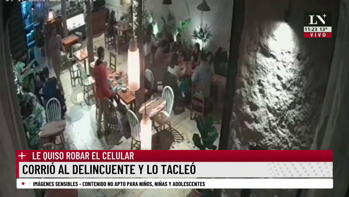 Palermo: el encargado de un bar tackleó a un ladrón que le había robado el celular a un cliente
