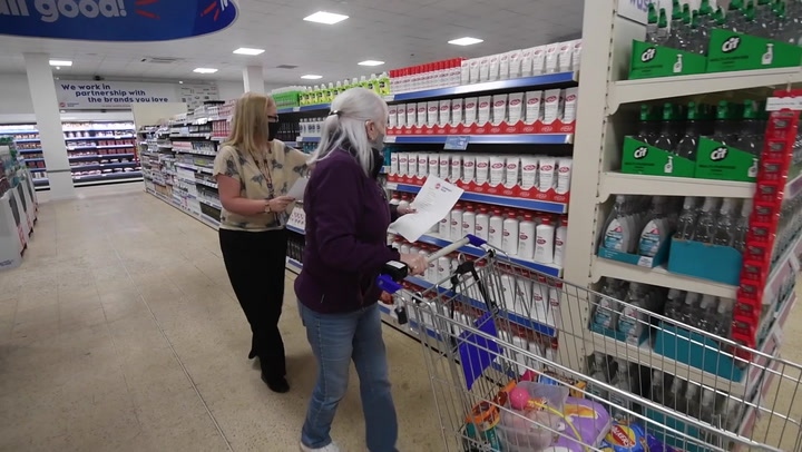 Bargains by the trolley-full as 'half price' supermarket opens