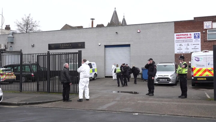 Police and CSI search funeral directors as two arrested in Hull for 'prevention of lawful burial'