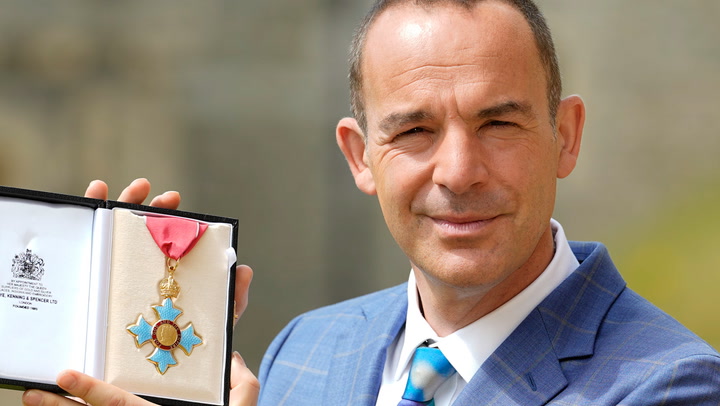 Martin Lewis shares easy way to save money when buying common medicines