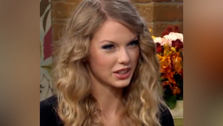 Taylor Swift says she doesn't expect to win any awards in resurfaced 2009 clip