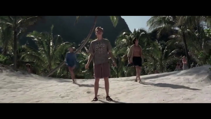 La escena en la que Leonardo DiCaprio descubre la playa - Fuente: YouTube