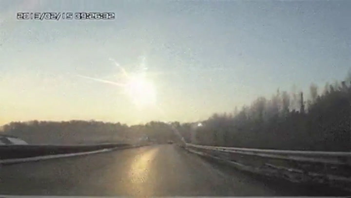 Así fue la caída del meteorito en Chelyabinsk en 2013 - Fuente: Twitter