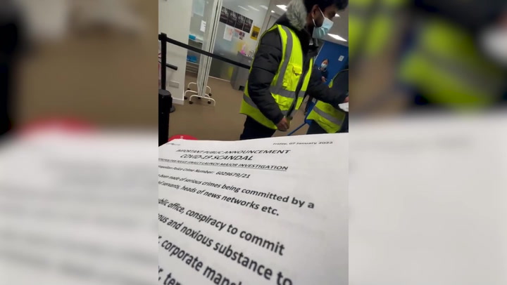 ‘It's a crime scene’: Anti-vax protesters storm vaccination centre in Ealing