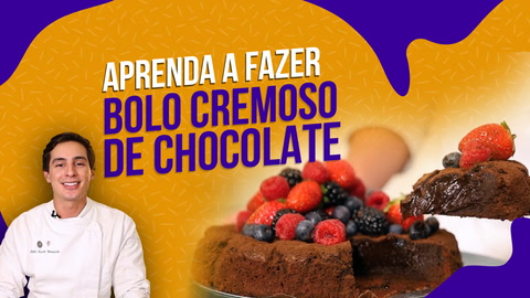 O chef Pedro Kucht ensina a preparar um delicioso bolo cremoso de chocolate com frutas vermelhas.
