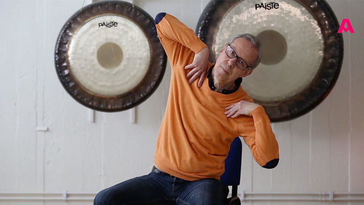 Allers yogaskola med Ulf Wallberg – Ryggböjning